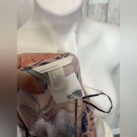 H&M Floral blouse size small - Picture 4 of 5